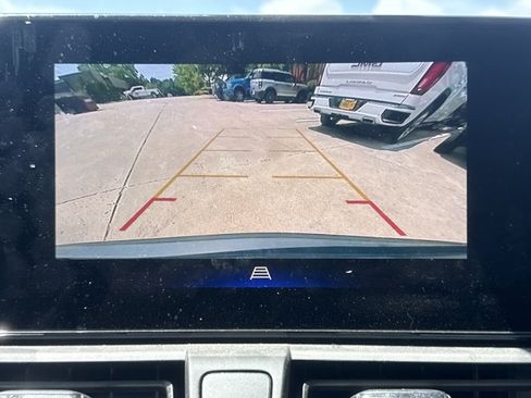 Used 2025 Chevrolet TrailBlazer LS w/ LS Convenience Package FWD image 5