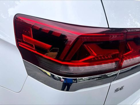 Certified 2023 Volkswagen Atlas SE FWD image 29