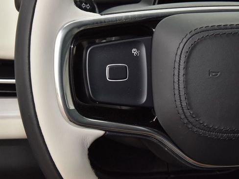 New 2026 Lincoln Navigator Reserve AWD/4WD image 24