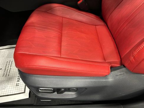 Used 2026 Toyota Camry XSE FWD image 13