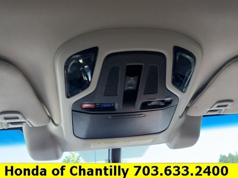 Used 2022 Subaru Outback Touring XT AWD/4WD image 16