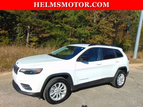 Certified 2022 Jeep Cherokee Latitude Lux image 3