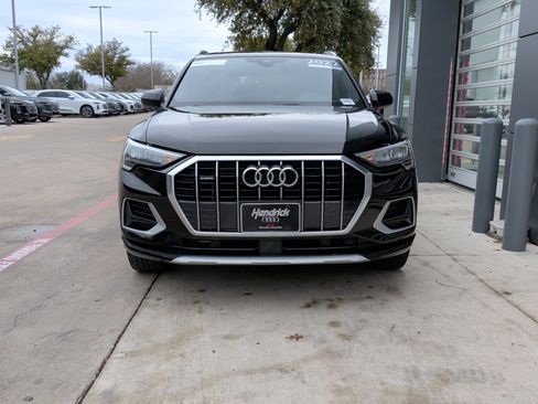 Certified 2022 Audi Q3 2.0T Premium w/ Convenience Package image 3