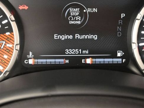 Used 2023 Jeep Renegade Trailhawk AWD/4WD image 30