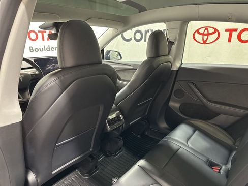 Used 2023 Tesla Model Y Long Range image 19
