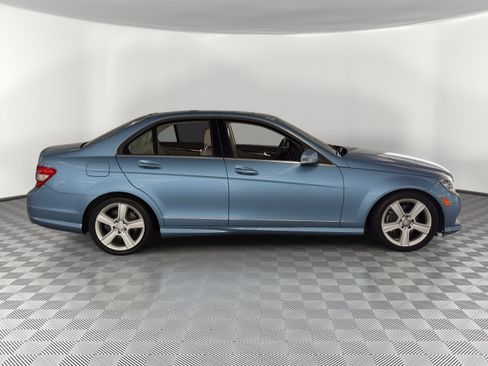 Used 2011 Mercedes-Benz C 300 Sedan image 8