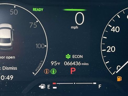 Used 2025 Honda Civic Sport image 12