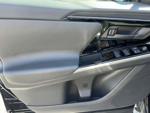 Used 2024 Toyota bZ4X XLE image 16