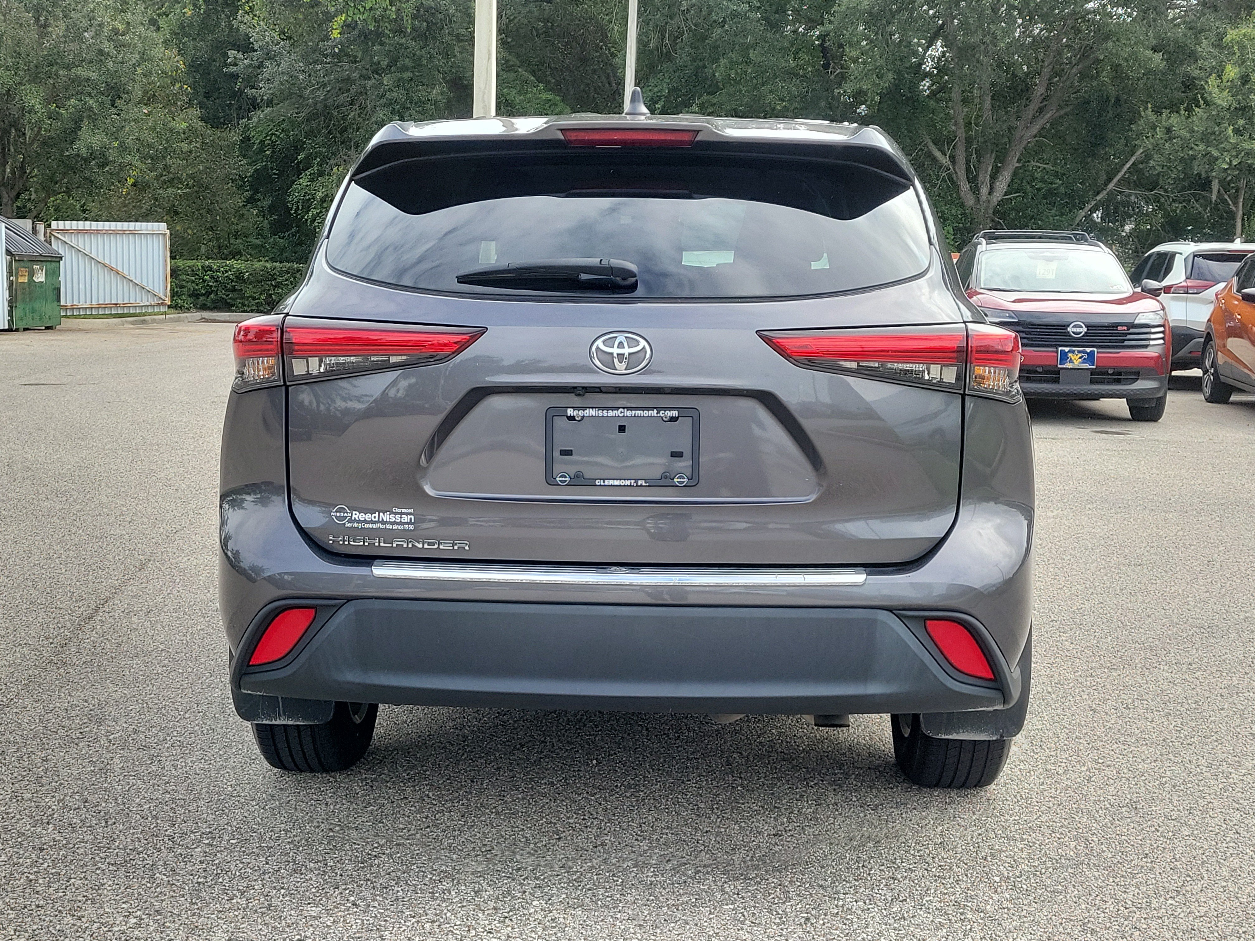 Used 2023 Toyota Highlander L w/ Protection Package #3 (TMS) FWD image 6