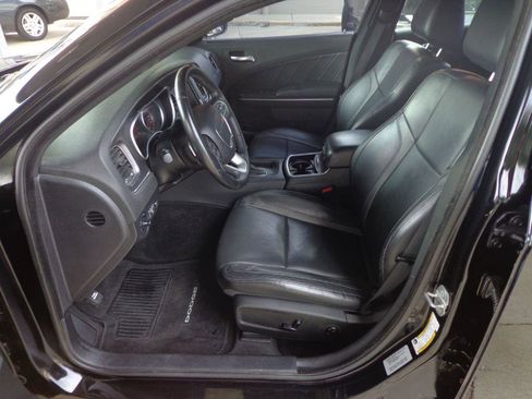 Used 2015 Dodge Charger SXT w/ AWD Plus Group image 13