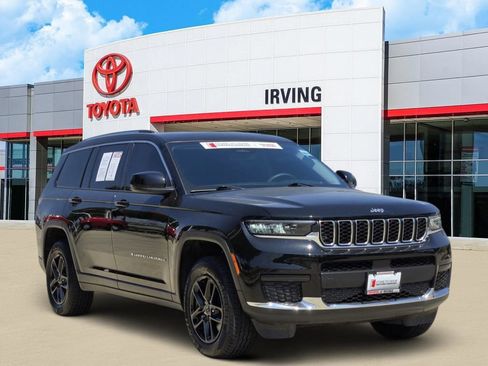 Used 2023 Jeep Grand Cherokee L Laredo RWD image 2
