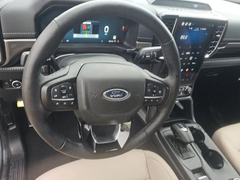 Used 2024 Ford Ranger Lariat w/ FX4 Off-Road Package image 5