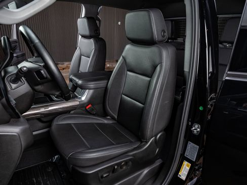 Used 2024 Chevrolet Silverado 2500 LTZ w/ LTZ Plus Package image 30