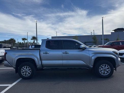 Used 2024 Toyota Tacoma SR5 image 2