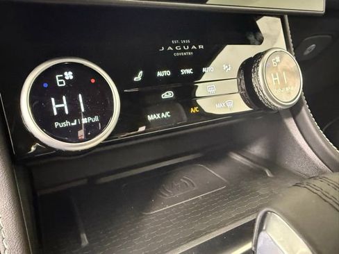 Used 2025 Jaguar F-PACE R-Dynamic S image 20