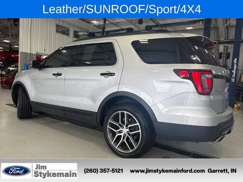 Used 2016 Ford Explorer Sport w/ Equipment Group 401A AWD/4WD image 36