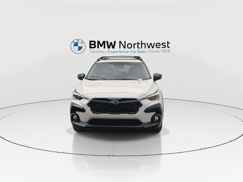 Used 2024 Subaru Crosstrek 2.0i Premium AWD/4WD image 7