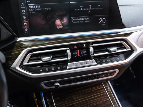 Used 2019 BMW X7 xDrive40i w/ Cold Weather Package AWD/4WD image 33