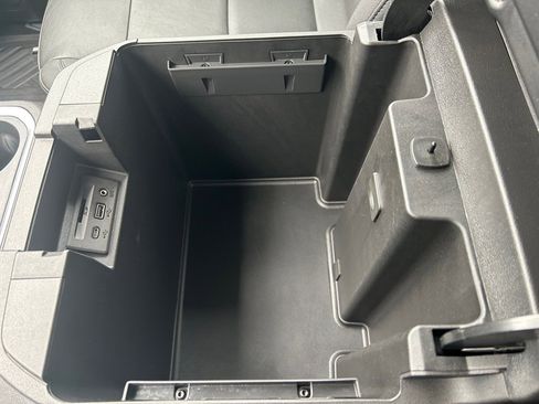 Used 2021 Chevrolet Silverado 1500 LT Trail Boss w/ Convenience Package II image 49