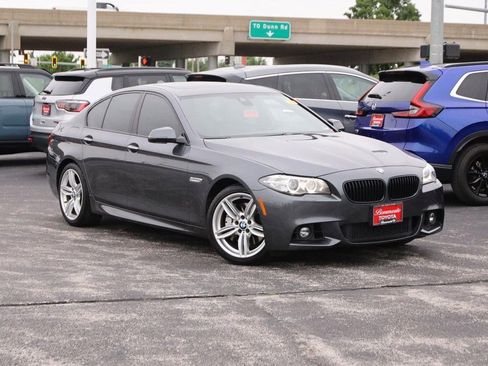 Used 2016 BMW 550i xDrive Sedan AWD/4WD image 2