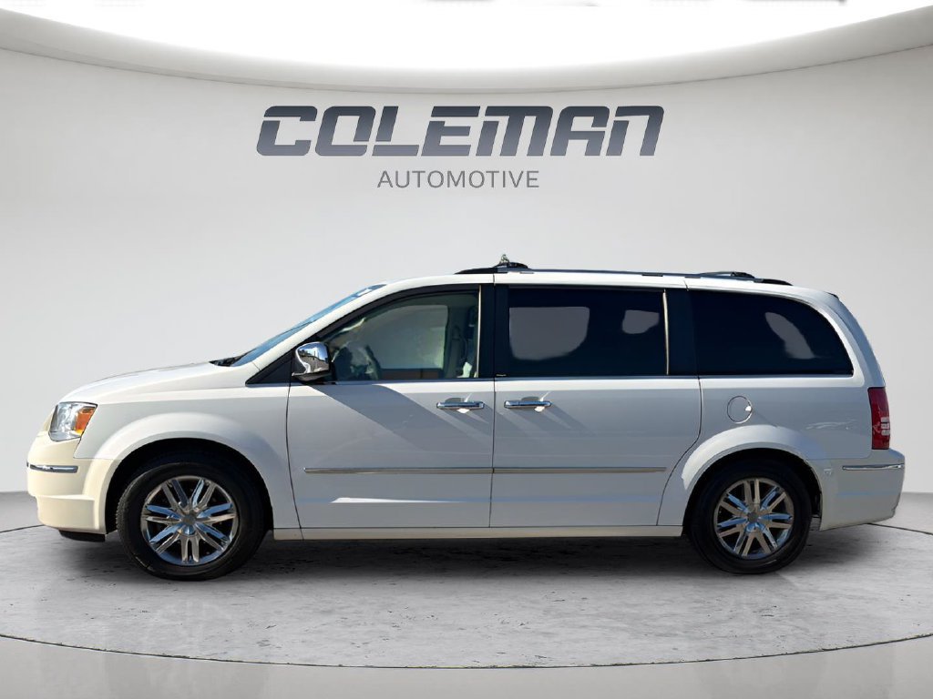 Used 2010 Chrysler Town & Country Limited w/ Entertainment Group #3 FWD image 2