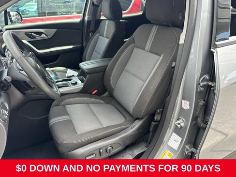 Used 2025 Chevrolet Blazer LT FWD image 6