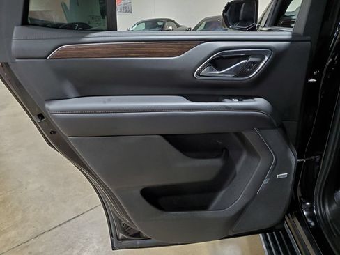 Used 2021 Chevrolet Tahoe High Country RWD image 30