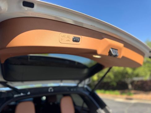 Used 2022 Lincoln Aviator Black Label w/ Dynamic Handling Package image 35