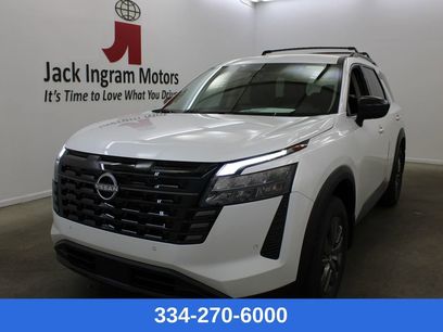 New 2026 Nissan Pathfinder SV