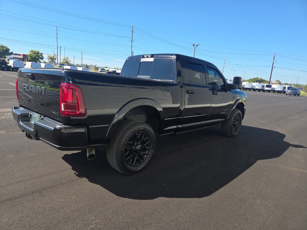 Used 2025 RAM 2500 Limited AWD/4WD image 14