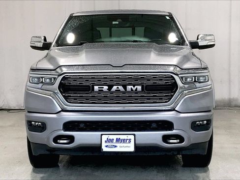 Used 2022 RAM 1500 Limited w/ Body Color Bumper Group RWD image 3
