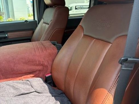 Used 2011 Ford F350 King Ranch w/ King Ranch w/Chrome Pkg AWD/4WD image 3