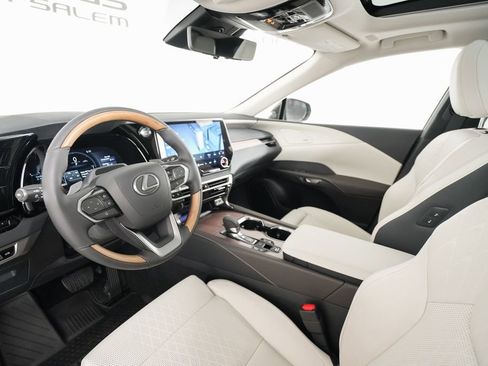 New 2026 Lexus RX 450h AWD image 9