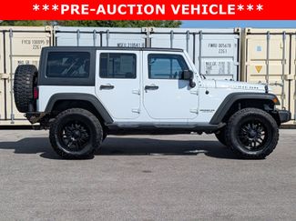 Used 2017 Jeep Wrangler Unlimited Rubicon w/ Connectivity Group video 3