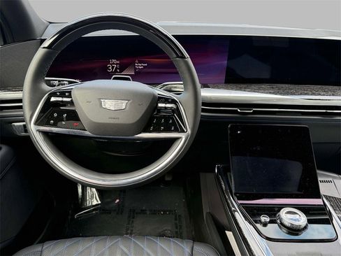 New 2025 Cadillac Escalade IQ Luxury 1 image 3