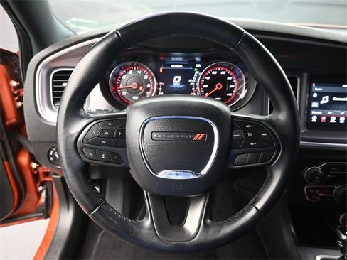 Used 2020 Dodge Charger SXT image 25