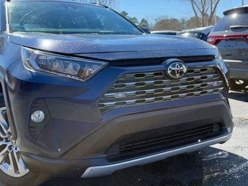 Used 2021 Toyota RAV4 Limited image 49