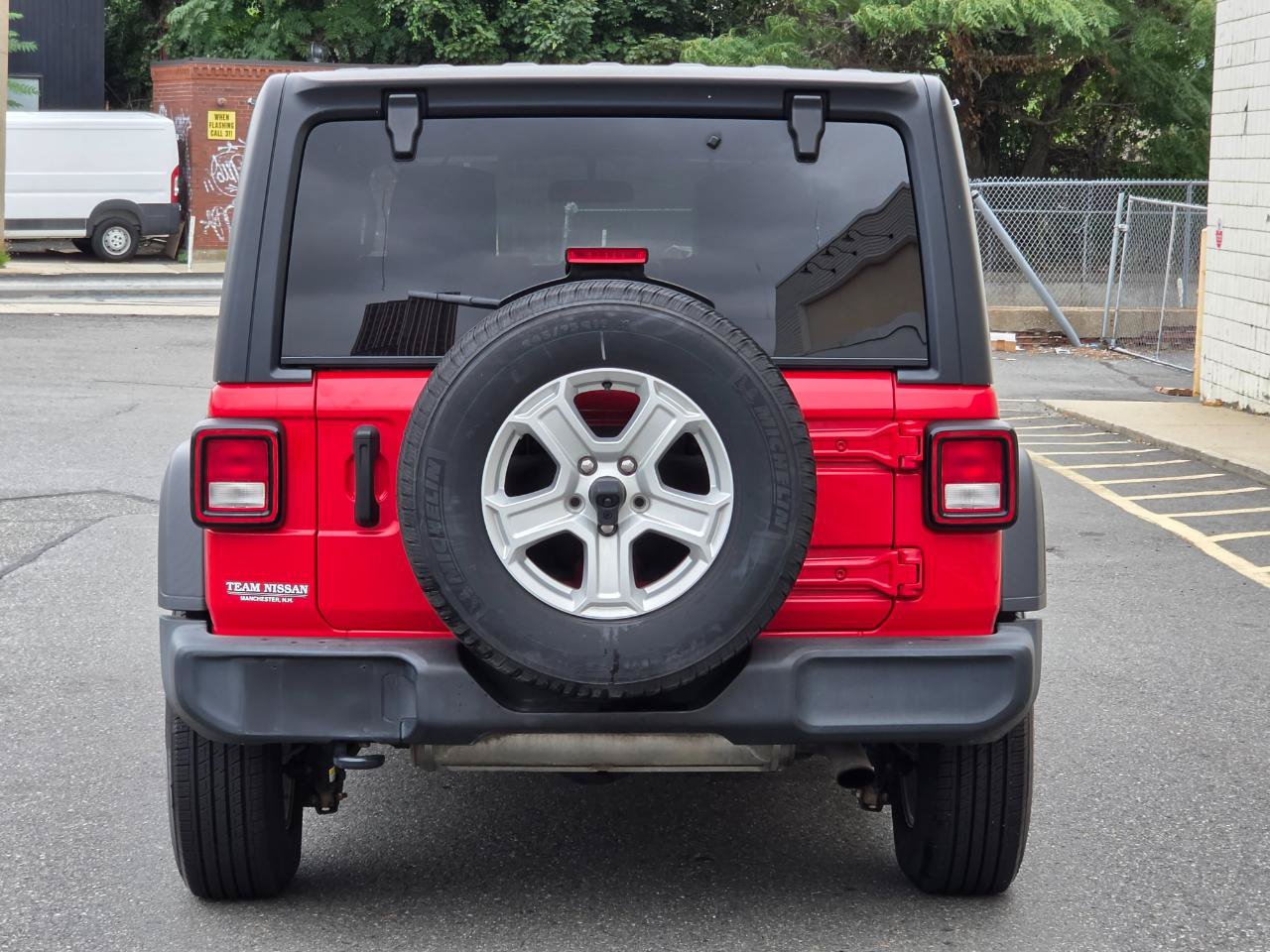 Used 2021 Jeep Wrangler Unlimited Sport AWD/4WD image 6