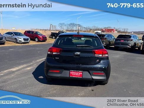 Used 2018 Kia Rio S image 27