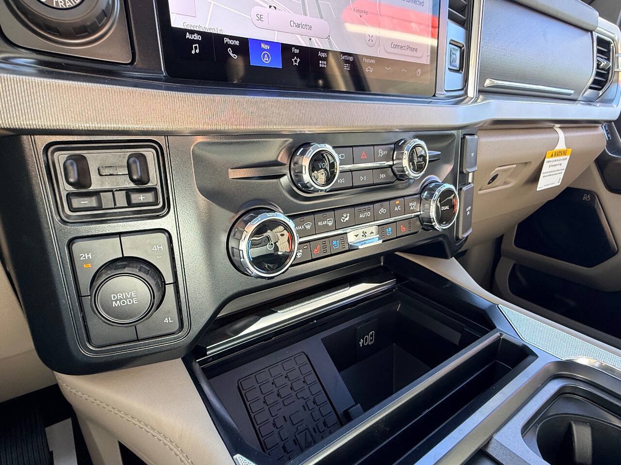 Used 2026 Ford F450 Platinum w/ Platinum Plus Package AWD/4WD image 33