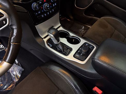 Used 2021 Jeep Grand Cherokee Trackhawk w/ Trailer Tow Group IV image 13