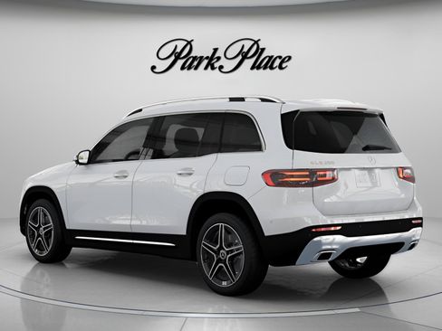 Used 2026 Mercedes-Benz GLB 250 image 13