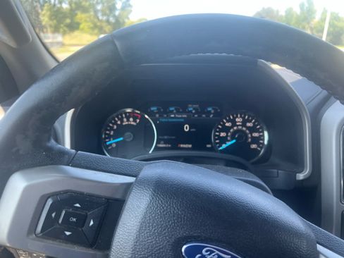 Used 2019 Ford F150 Lariat AWD/4WD image 10