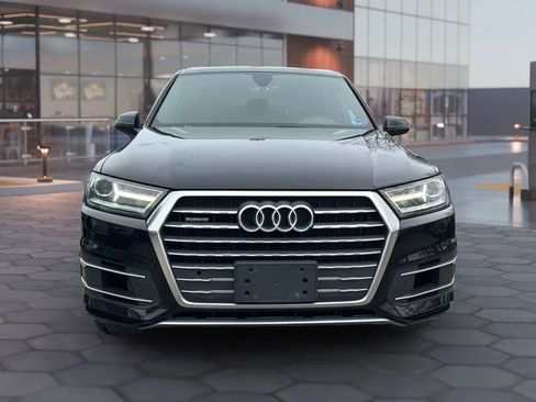 Used 2017 Audi Q7 3.0T Premium image 2