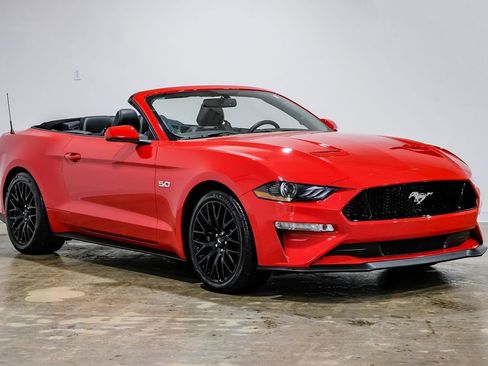 Used 2018 Ford Mustang GT Premium w/ GT Performance Package image 8