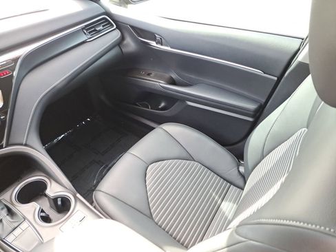 Certified 2023 Toyota Camry SE image 12