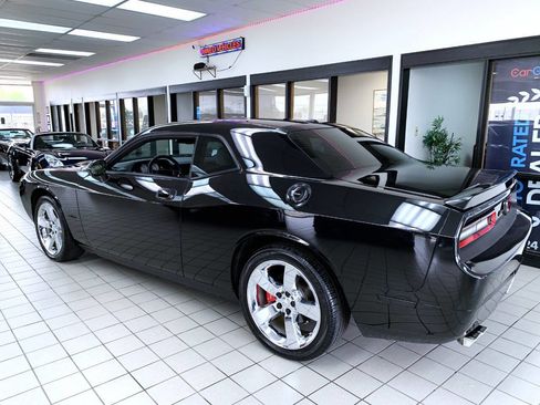 Used 2009 Dodge Challenger R/T RWD image 7