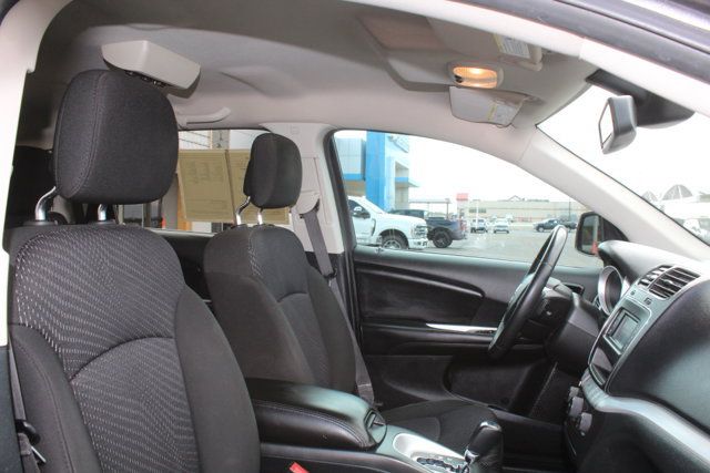 Used 2019 Dodge Journey SE w/ Premium Group FWD image 13