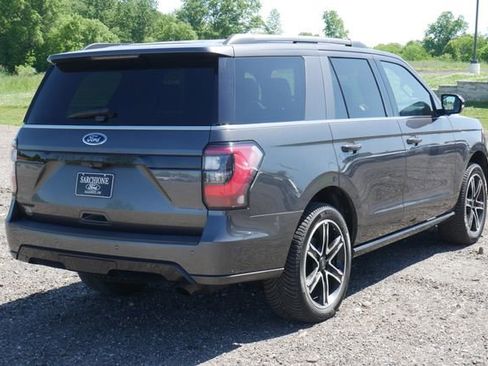 Used 2021 Ford Expedition Limited AWD/4WD image 13