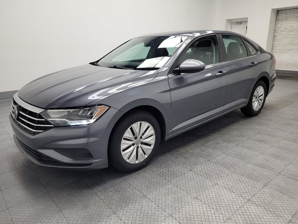 Used 2019 Volkswagen Jetta S w/ Driver Assistance Package FWD image 2